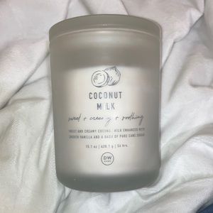 DW home coconut milk candle